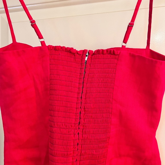 Reformation's sold out Overland linen tank top. Neon pink. Size 4. - Picture 3 of 4